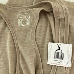 NEW sexy basics XL tank top tee shirt yoga athleisure tshirt NWT